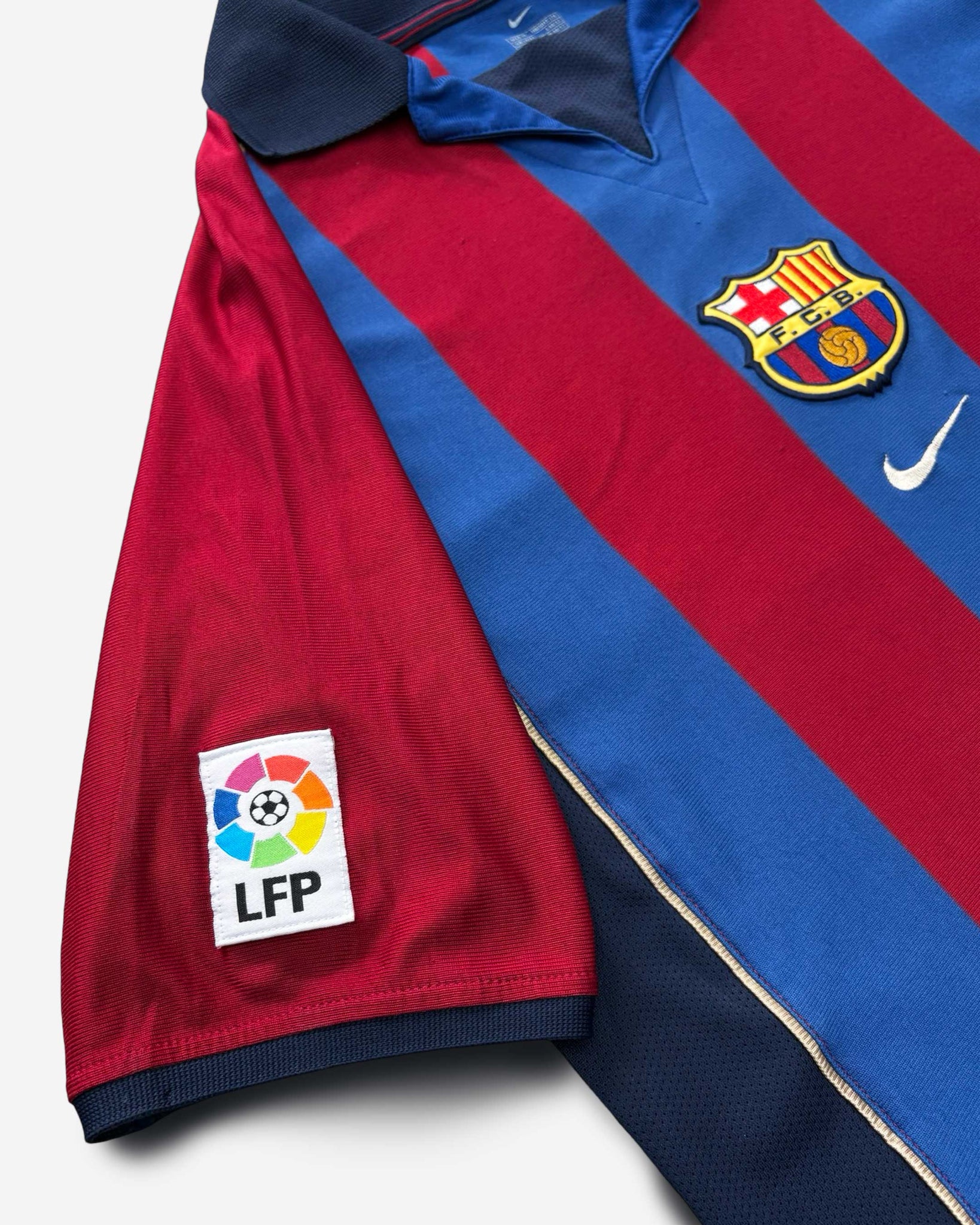 Camiseta Vintage Nike FC Barcelona 2001/2002 1ª Equipación PUYOL #24 ¨M¨ EXCELENTE